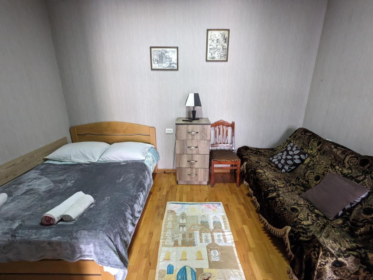 Apartments Se7En Tbilisi ภายนอก รูปภาพ