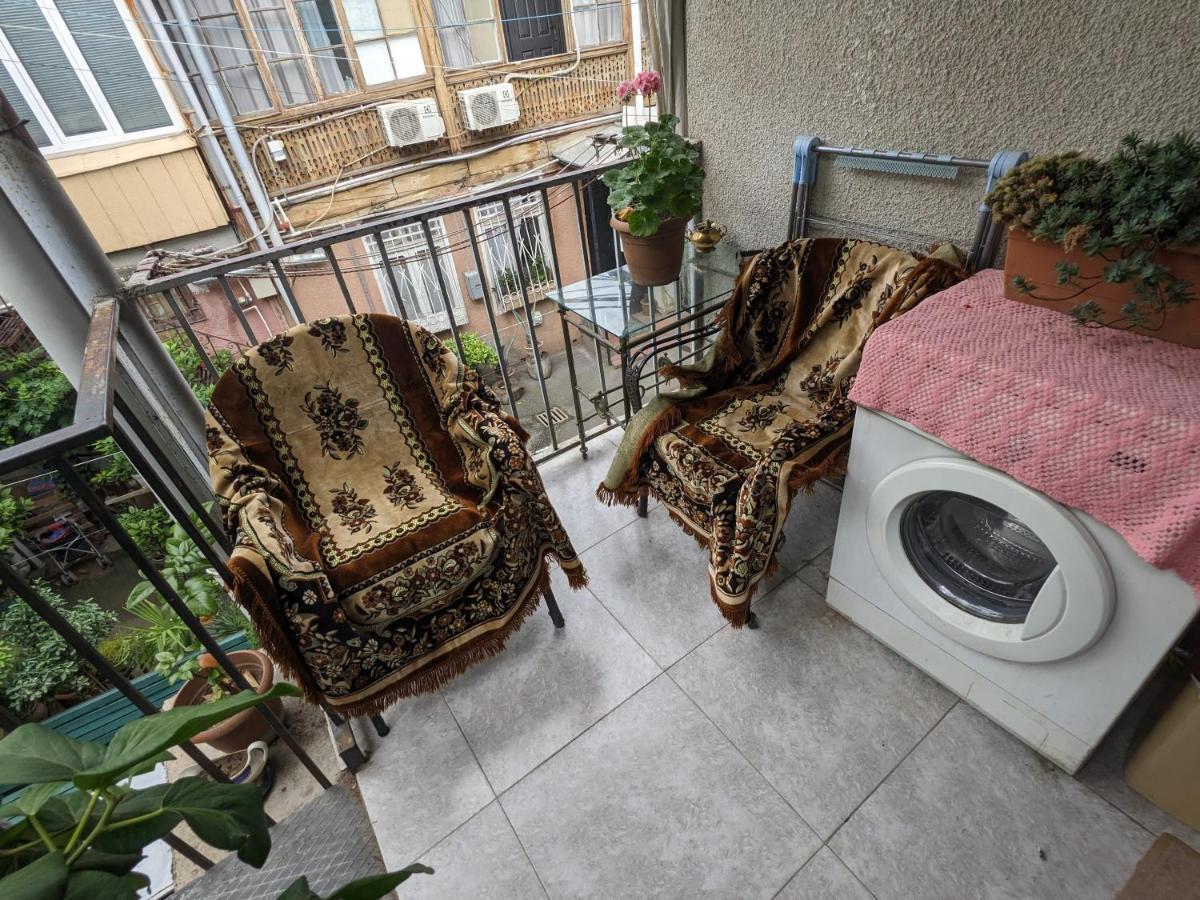 Apartments Se7En Tbilisi ภายนอก รูปภาพ