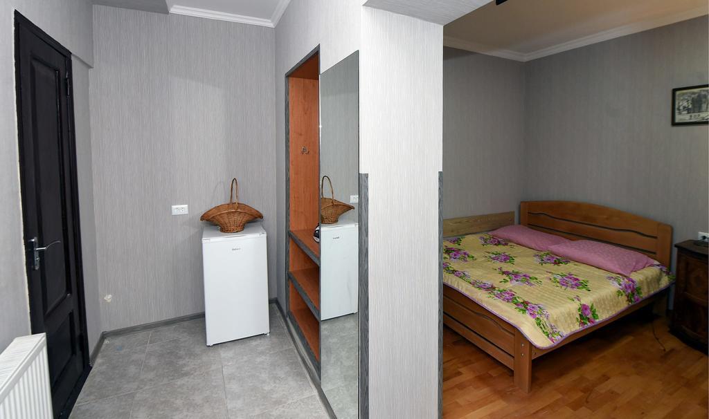Apartments Se7En Tbilisi ภายนอก รูปภาพ