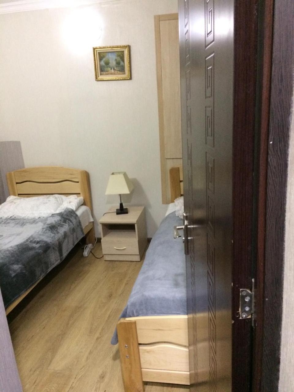 Apartments Se7En Tbilisi ภายนอก รูปภาพ