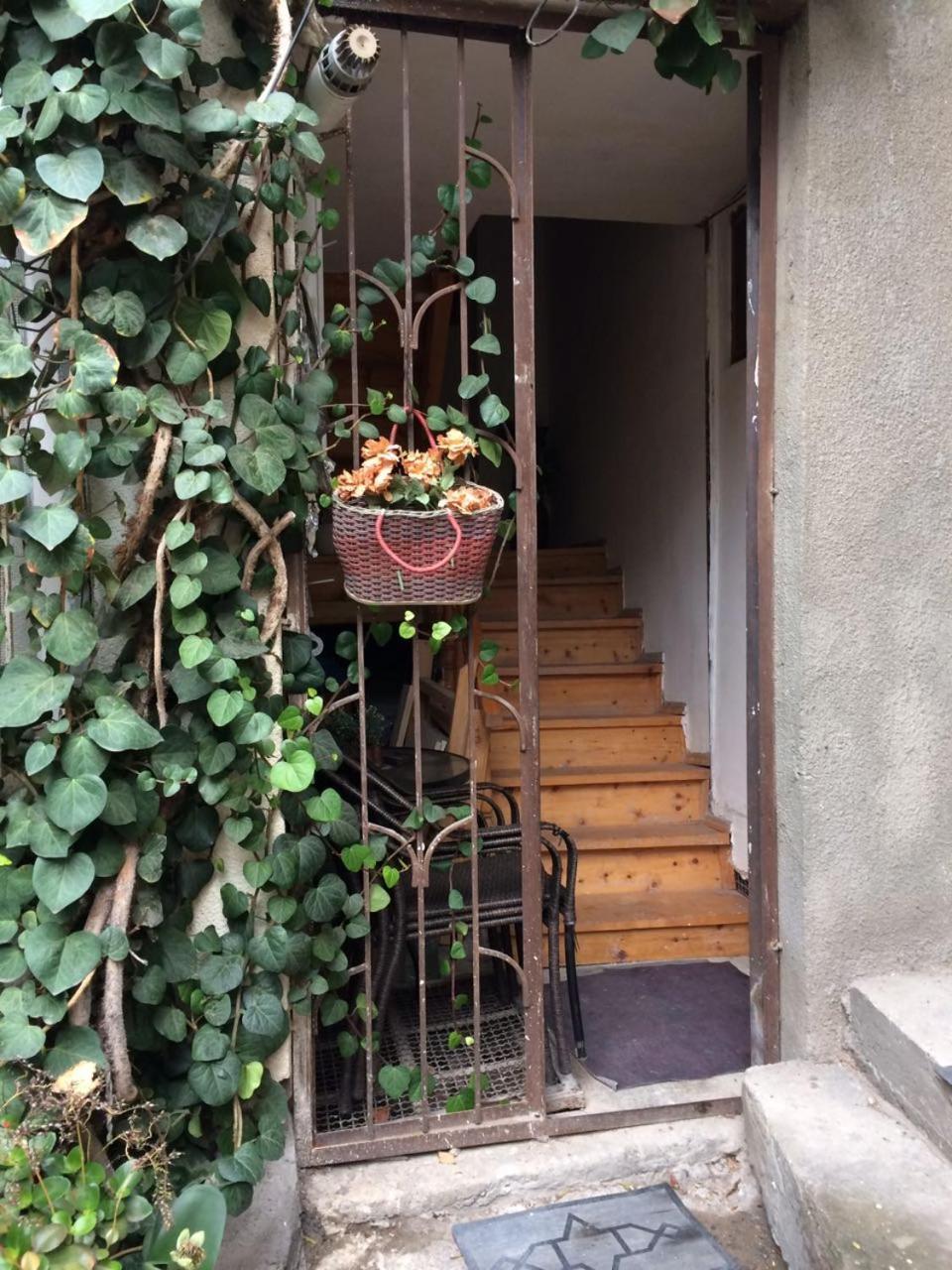 Apartments Se7En Tbilisi ภายนอก รูปภาพ